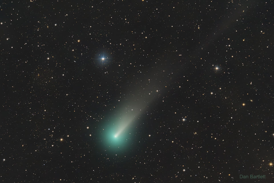 2021年11月中旬に米国で撮影されたレナード彗星（Credit: Dan Bartlett）