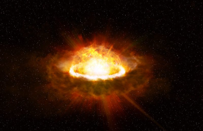 超新星「SN 2020hvf」発生直後の様子を描いた想像図。超新星によって放出された物質が白色矮星周辺の物質に衝突することで閃光が生じたと考えられている（Credit: 東京大学木曽観測所）