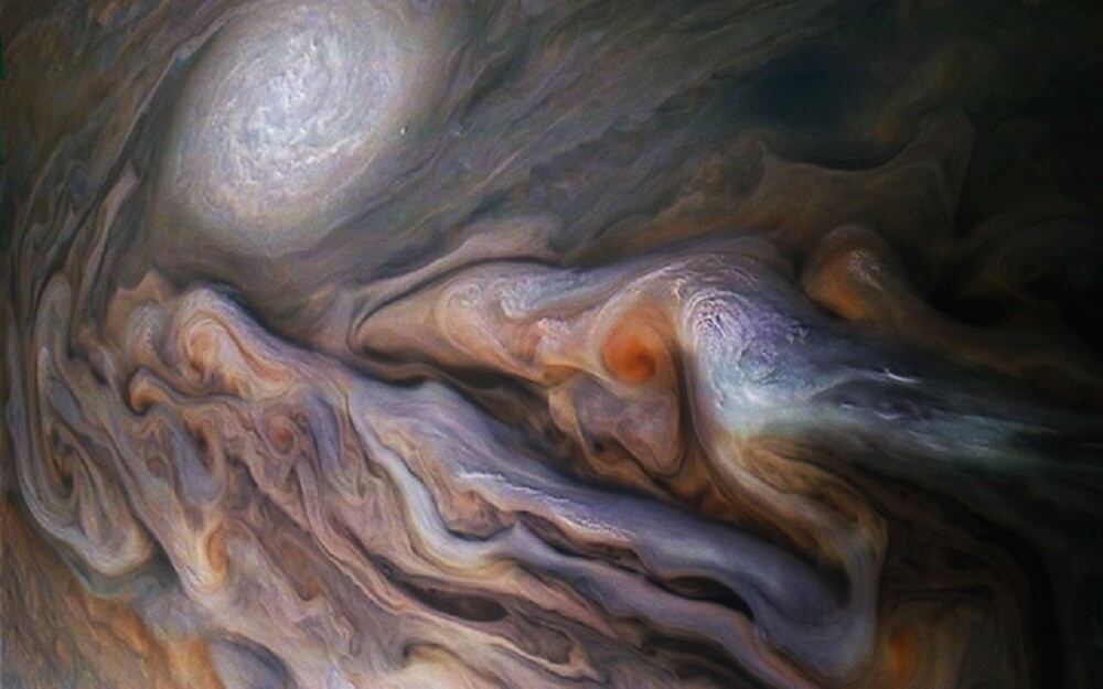 NASAの木星探査機ジュノーが捉えた木星の渦巻き状の雲（Credit: Enhanced Image by Gerald Eichstädt and Sean Doran (CC BY-NC-SA)/NASA/JPL-Caltech/SwRI/MSSS）