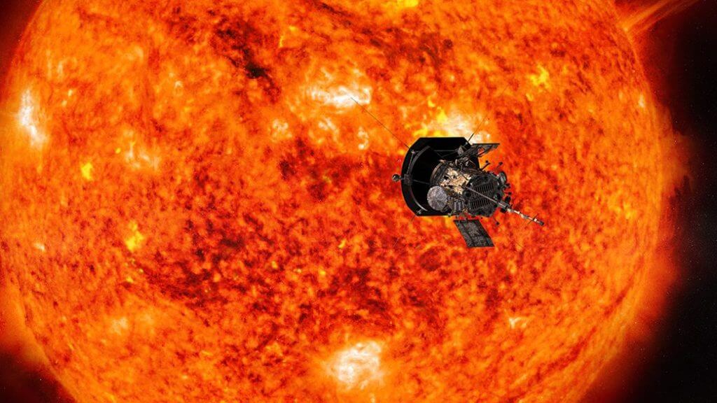 太陽に接近するNASAの太陽探査機パーカー・ソーラー・プローブのイメージ図（Credit: NASA/Johns Hopkins APL/Steve Gribben）