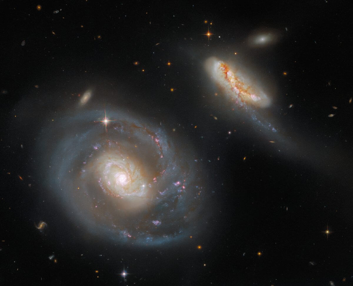 相互作用銀河「Arp 298」（Credit: ESA/Hubble &amp; NASA, A. Evans, R. Chandar）