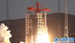 中国「長征6号改」ロケットの初打ち上げに成功。中国で初めて固体燃料ロケットブースターを使用