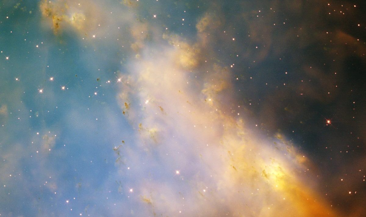 【▲ 惑星状星雲「M27（亜鈴状星雲）」のクローズアップ（Credit: NASA/ESA and the Hubble Heritage Team (STScI/AURA); Acknowledgment: C.R. O'Dell (Vanderbilt University)）】