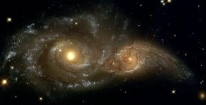 衝突する運命にある2つの渦巻銀河。ハッブル宇宙望遠鏡の画像を振り返る