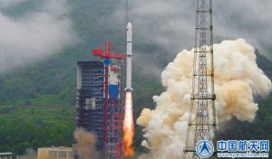 中国、「遙感35号02組」衛星3機の打ち上げに成功　科学試験や国土調査に使用