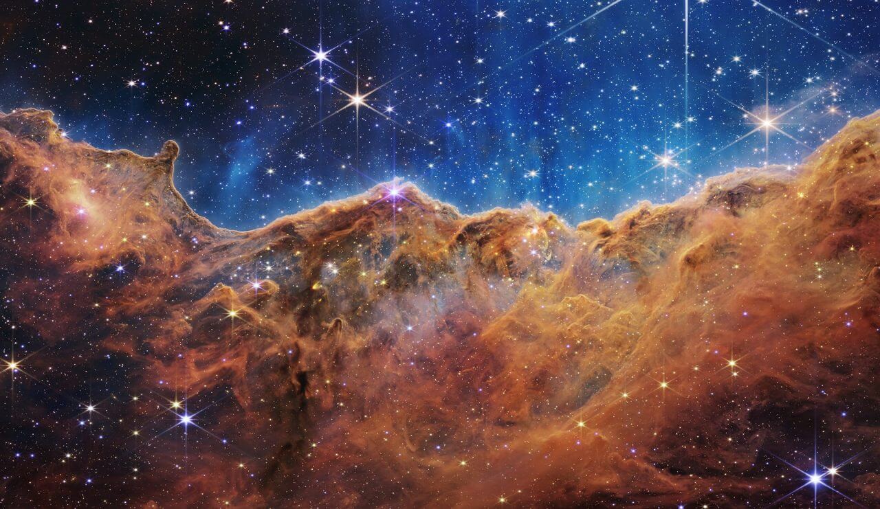 【▲ イータカリーナ星雲の星形成領域「NGC 3324」（Credit: NASA, ESA, CSA, STScI）】