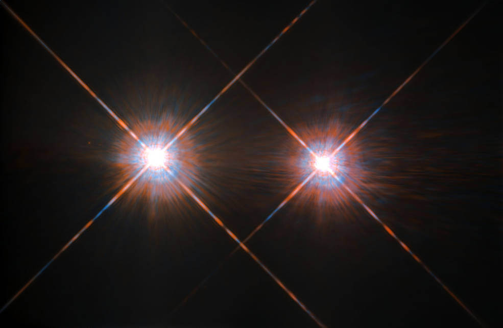 【▲ SISTINEが科学観測ターゲットの最寄りの恒星「アルファ・ケンタウリA」と「同B」（Credit: ESA/NASA）