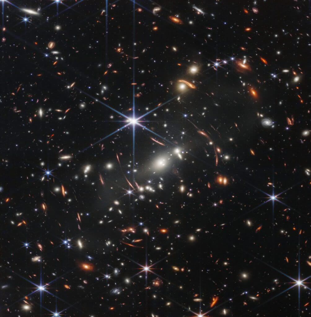 【▲ ジェイムズ・ウェッブ宇宙望遠鏡が撮影した銀河団「SMACS 0723-73」（Credit: NASA, ESA, CSA, STScI）】