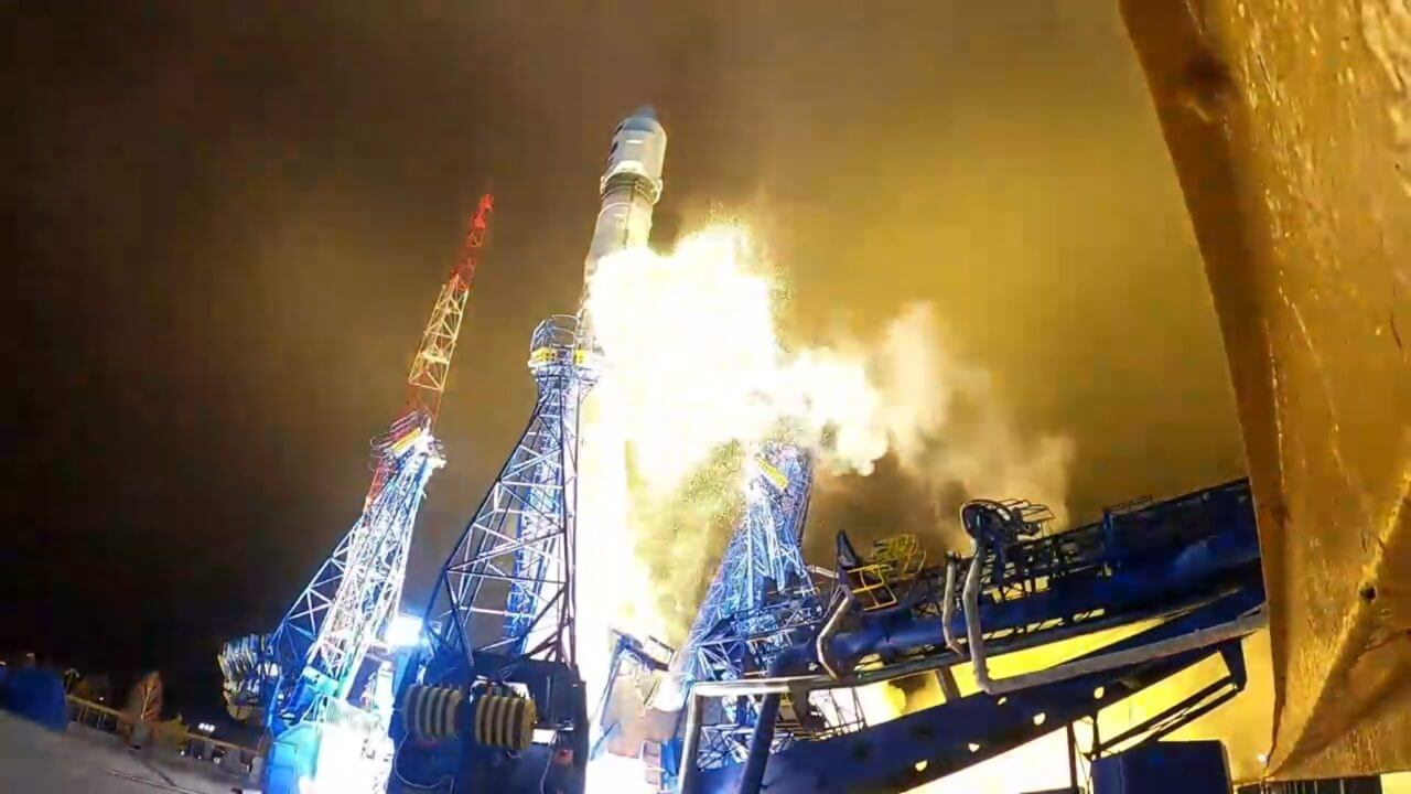 【▲ 2機の衛星を搭載した「ソユーズ2.1v」ロケットの打ち上げ（Credit: ロシア国防省）】