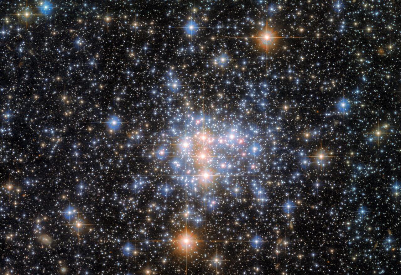 球状星団「NGC 376」