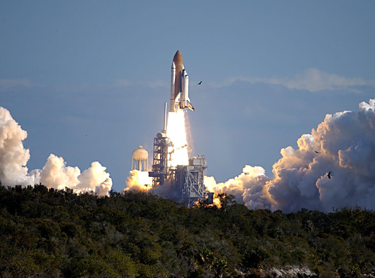 【▲ 2003年1月16日、STS-107ミッションでケネディ宇宙センターから打ち上げられたスペースシャトル「コロンビア」（Credit: NASA）】