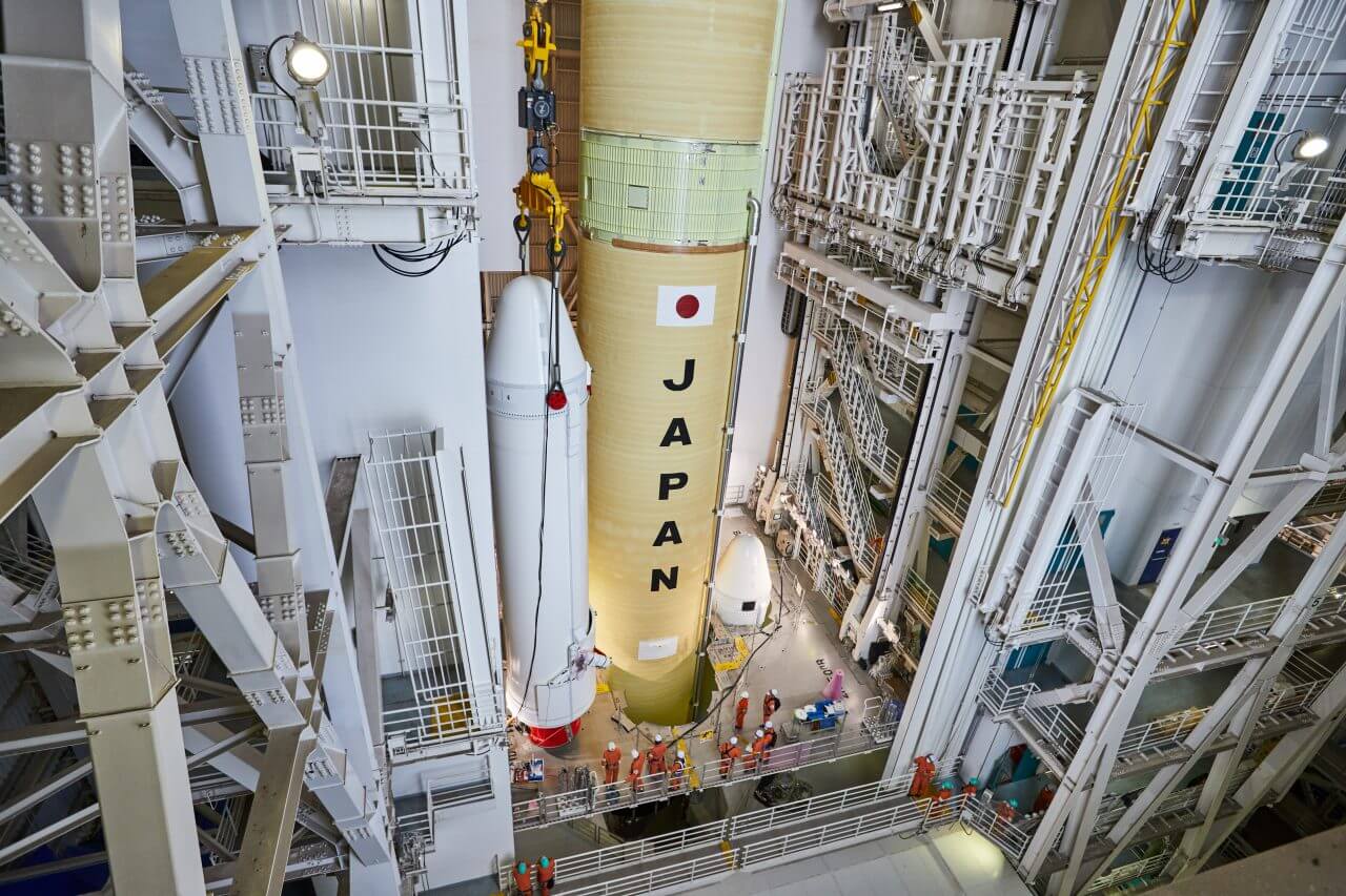 【▲ H3ロケットのコア機体に取り付けられる固体ロケットブースター「SRB-3」（Credit: JAXA）】
