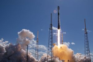 スペースX、ワンウェブの通信衛星の打ち上げに成功　衛星の総数は582機に