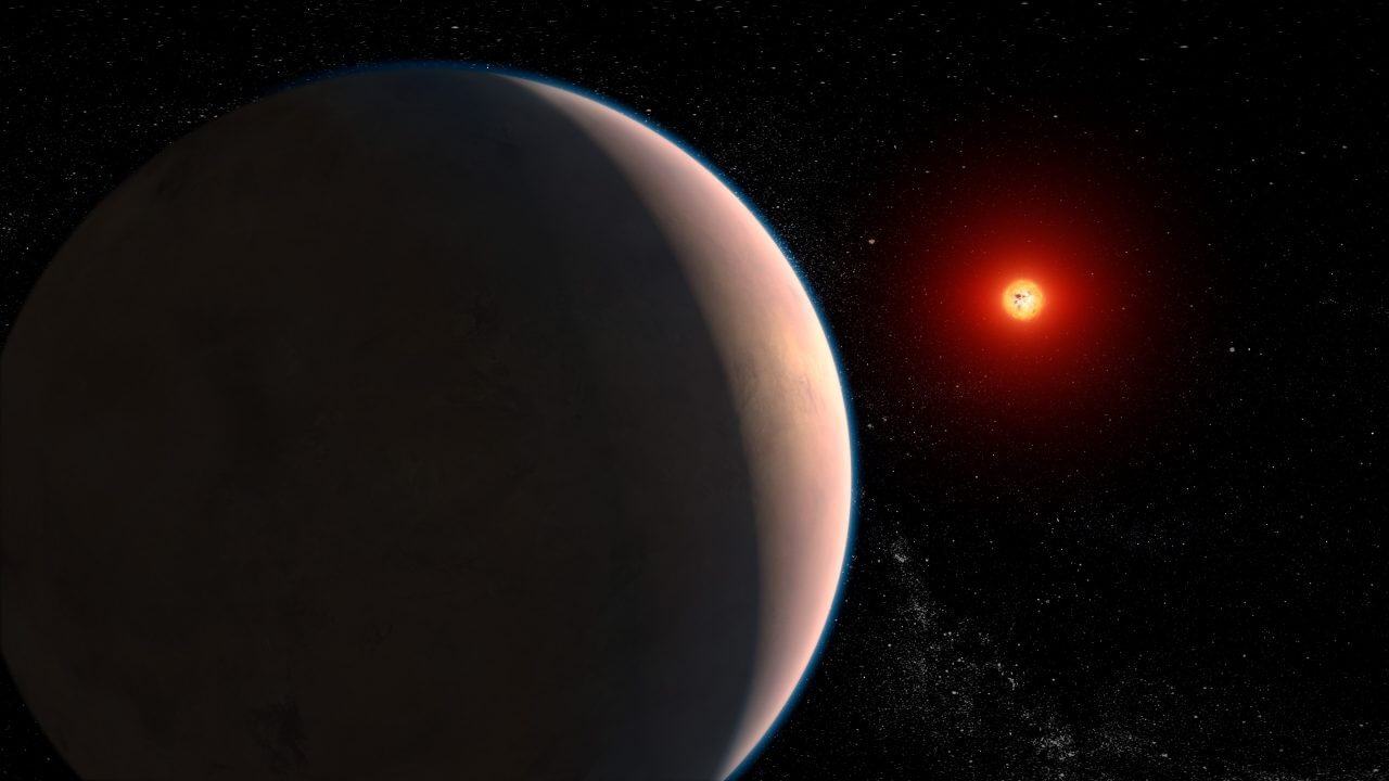 【▲ 太陽系外惑星「グリーゼ486 b」（手前）と赤色矮星「グリーゼ486」（奥）の想像図（Credit: NASA, ESA, CSA, Joseph Olmsted (STScI), Leah Hustak (STScI)）】