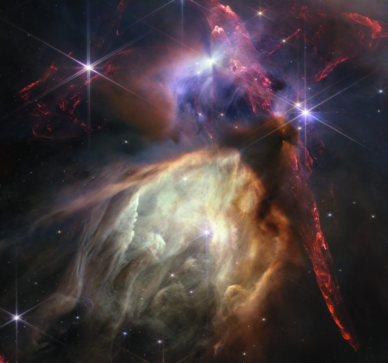 390光年先の「へびつかい座ロー分子雲領域」【今日の宇宙画像】