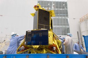 【速報・更新】ロシアの月探査機「ルナ25号」で問題発生　月面に衝突か