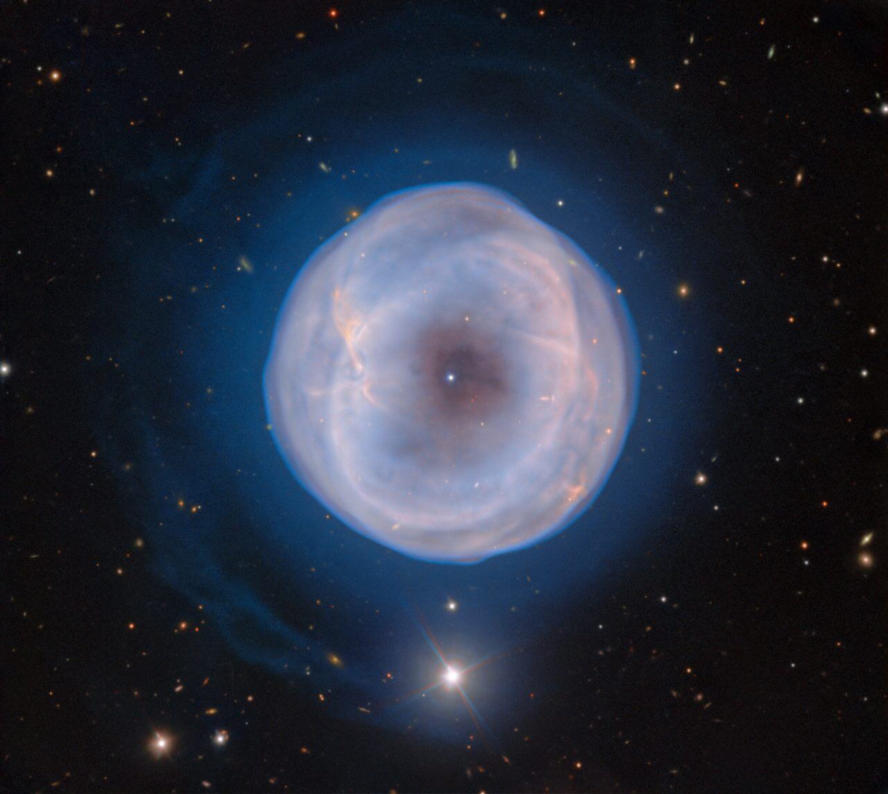 惑星状星雲「IC 5148」こと 