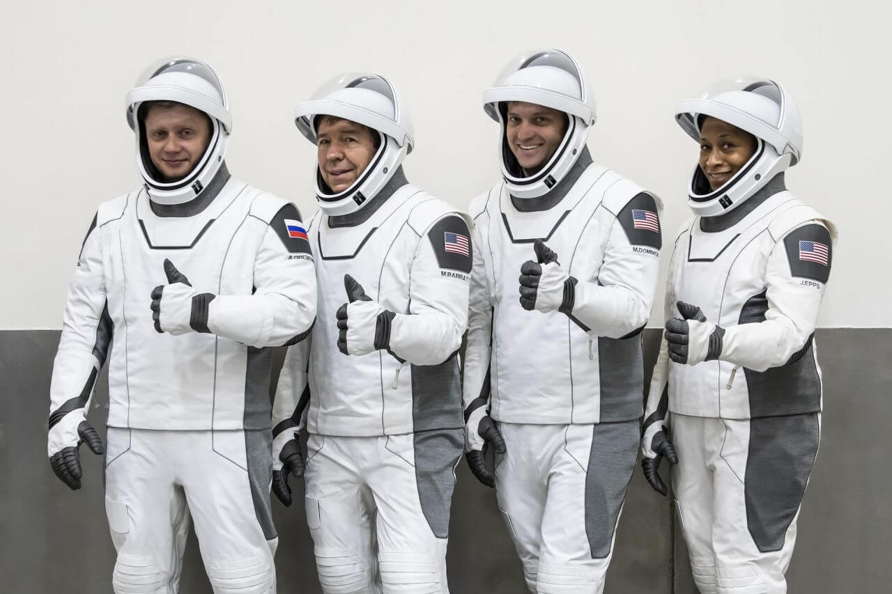 【▲ Crew-8ミッションの宇宙飛行士。左から：グレベンキン飛行士、バラット飛行士、ドミニク飛行士、エップス飛行士（Credit: SpaceX）】