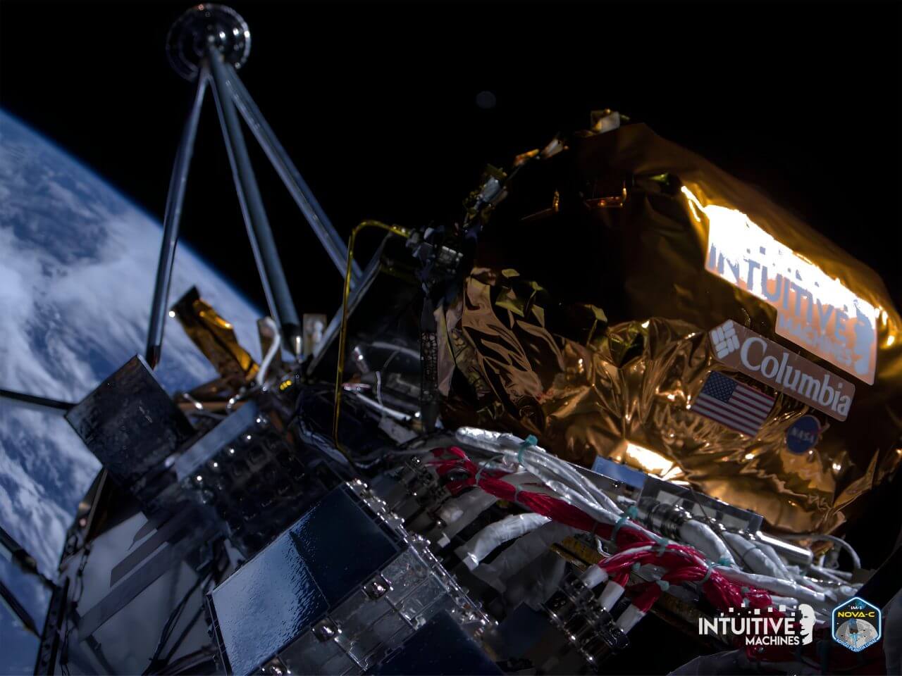 【▲ インテュイティブ・マシーンズの月着陸船「Nova-C」のカメラで撮影された画像。スペースXの「ファルコン9」ロケットから分離された直後に撮影（Credit: Intuitive Machines）】