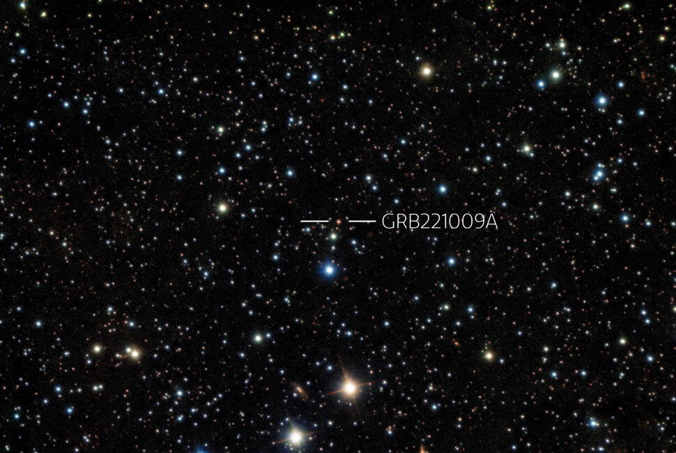 【▲ 図2: ジェミニ天文台で撮影されたGRB 221009A。（Credit: International Gemini Observatory, NOIRLab, NSF, AURA, B. O'Connor （UMD/GWU） & J. Rastinejad & W Fong（Northwestern））】