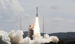 中国、長征6号Aで中国版スターリンク衛星を打ち上げ