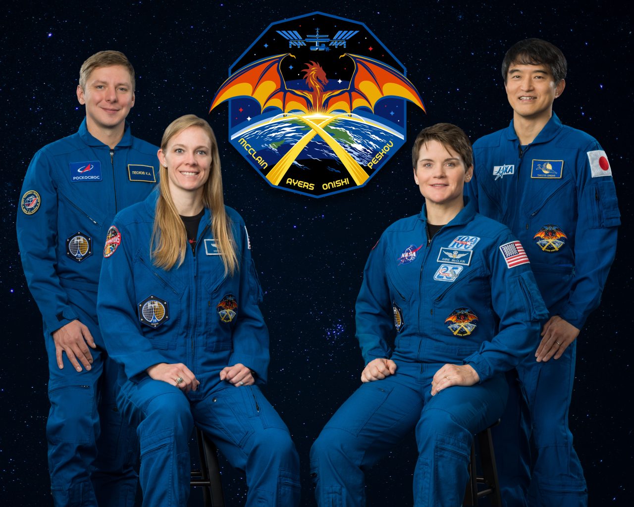 アメリカ航空宇宙局（NASA）の有人宇宙飛行ミッション「Crew-10」の公式ポートレート。左から：RoscosmosのKirill Peskov宇宙飛行士、NASAのNichole Ayers宇宙飛行士、NASAのAnne McClain宇宙飛行士、JAXAの大西卓哉宇宙飛行士（Credit: NASA/Bill Stafford/Helen Arase Vargas）