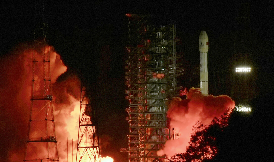 中国、小惑星探査機「天問2号」打ち上げ 近地球小惑星のサンプル採取へ