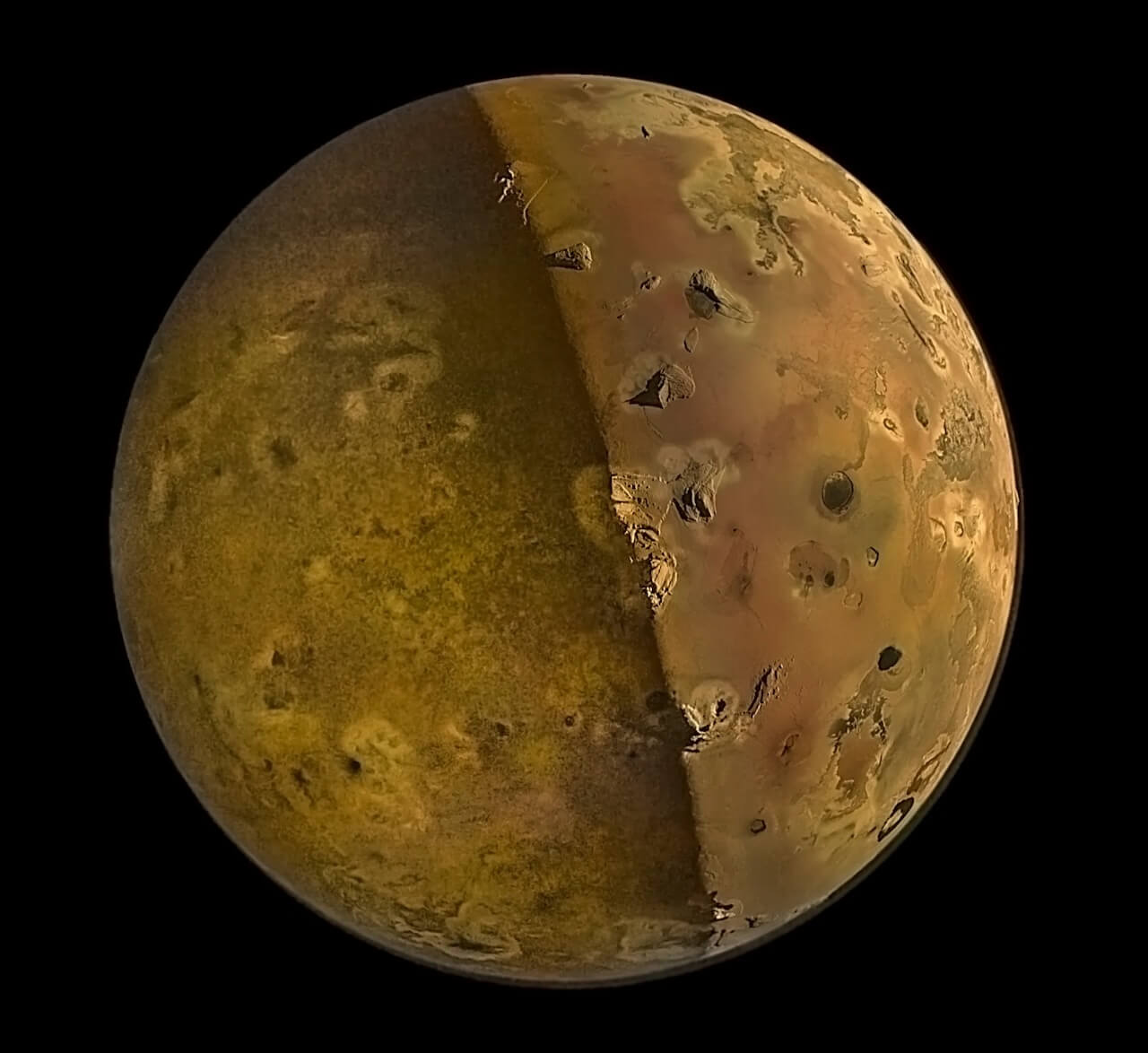 イオの明るい夜側 木星照で際立つ昼夜の境界