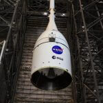 2026年の「Artemis II」で飛行するOrion宇宙船がロケットに搭載　NASA長官代行がSNSで報告