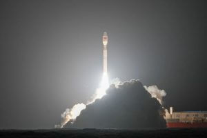 中国が「捷龍3号」で衛星インターネット技術試験衛星を海上打ち上げ　11回連続の成功