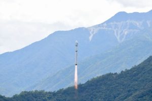 中国が「長征2号丁」ロケットを打ち上げ　衛星インターネット技術試験衛星4機を軌道投入