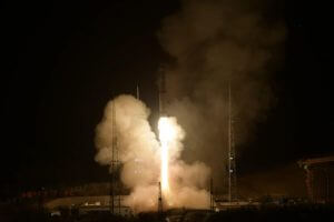中国が「長征6号」ロケットでパキスタンの地球観測衛星「PRSC-EO3」を打ち上げ