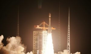 中国が「長征6号改」を打ち上げ　通信衛星コンステレーション「千帆」18機を軌道投入