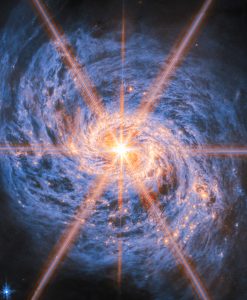 強烈な光を放つ活動銀河核　ジェームズ・ウェッブ宇宙望遠鏡が観測した渦巻銀河「M77」
