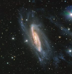 超大型望遠鏡VLTが観測した“コップ座”の壮麗な渦巻銀河「NGC 3981」