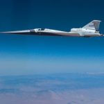 NASAの超音速実験機「X-59」が初の超音速飛行に成功　次世代の陸上超音速飛行へ前進