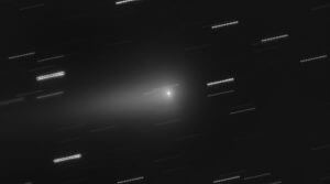 恒星間彗星「3I/ATLAS」は太陽よりも古い天体? 同位体比の分析結果が示唆