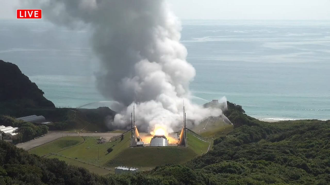 JAXAが「イプシロンS」ロケット第2段モータ「M-35a」の地上燃焼試験を実施