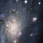 超新星の輝きはどれ？　ハッブル宇宙望遠鏡が2004年に観測した渦巻銀河「NGC 2403」