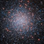 50万の星々が輝く巨大な星団　ハッブル宇宙望遠鏡が観測した球状星団「M3（メシエ3）」