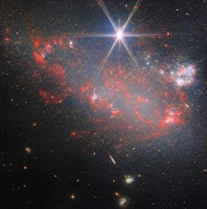 活発な星形成が示す過去の合体　ウェッブ宇宙望遠鏡が観測した不規則銀河「Arp 263」