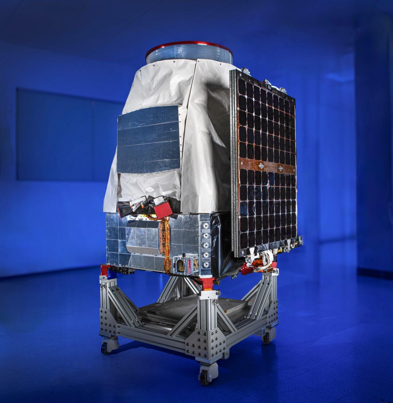 打ち上げ前の2025年5月に撮影されたNASAの天文衛星「Pandora(パンドラ)」(Credit: NASA/BCT)