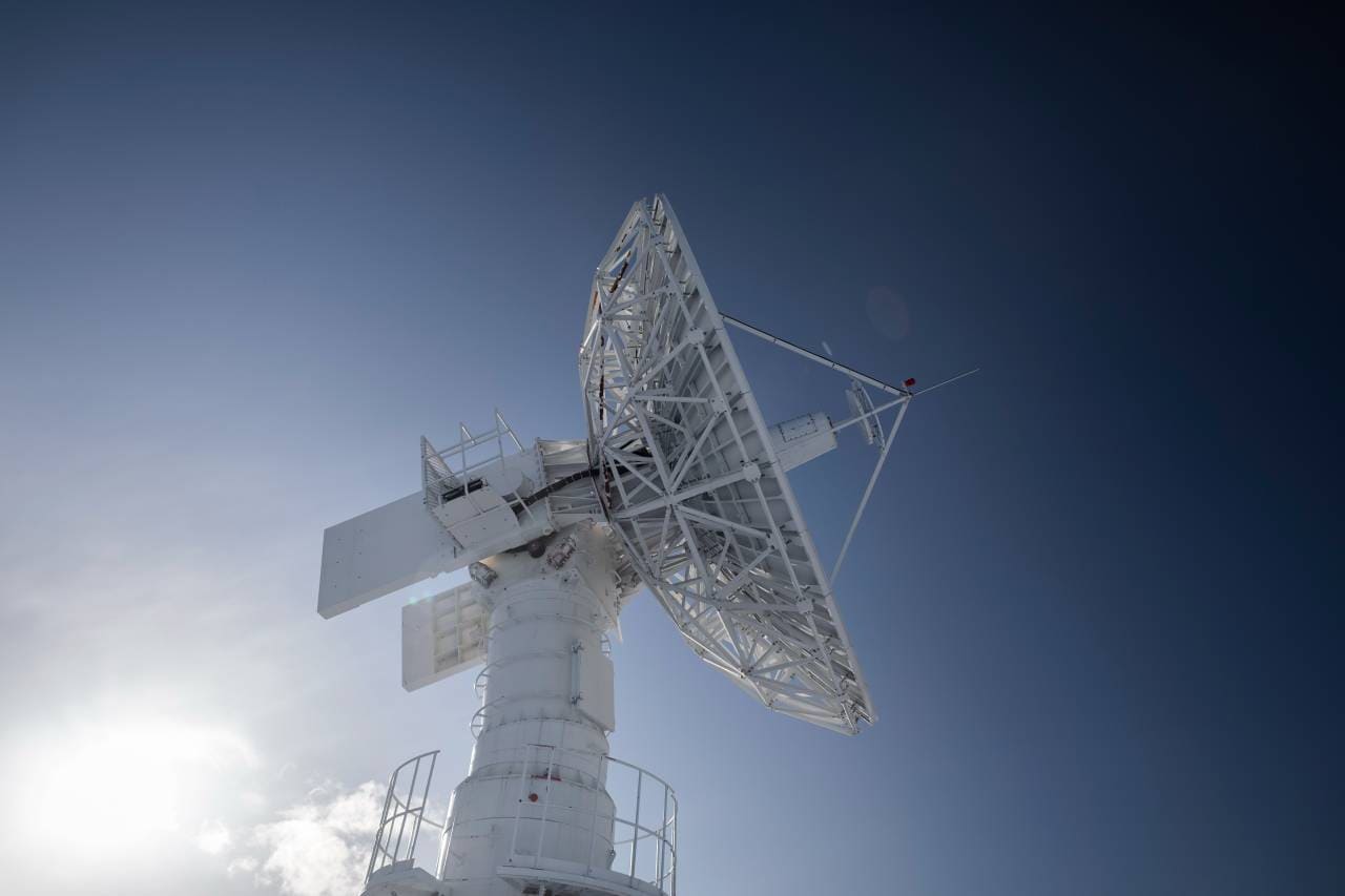 スウェーデンのエスレンジ宇宙センターにあるアンテナ設備（Credit: SSC Space）
