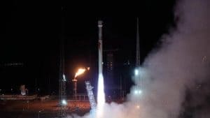 中国ランドスペース、「朱雀2号改良型」を打ち上げ　計算処理衛星など10機を軌道投入