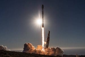 スペースX、アメリカ宇宙軍の「USSF-481」を実施　「Starshield」を利用した複数の衛星か
