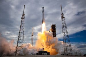 NASA有人ミッション「Crew-13」打ち上げ成功　7時間55分でISSに到着