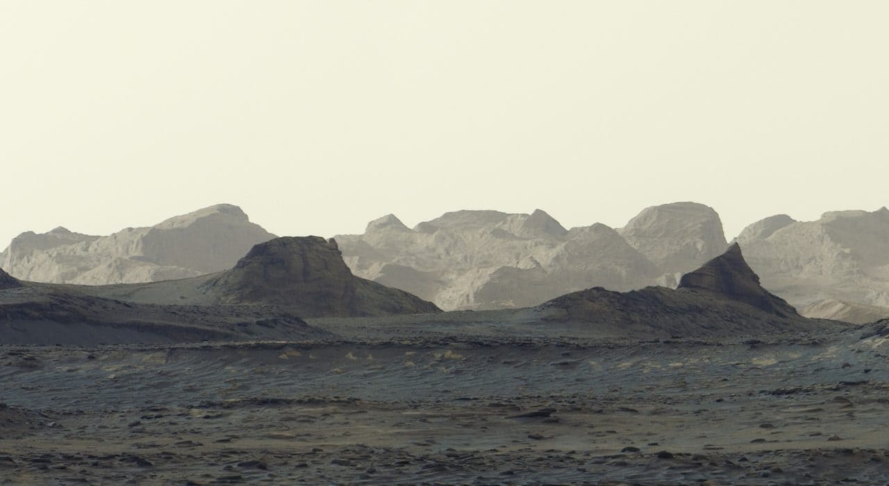 NASAの火星探査車「Curiosity（キュリオシティ）」が2026年8月11日に撮影した火星の朝の風景（Credit: NASA/JPL-Caltech/MSSS）